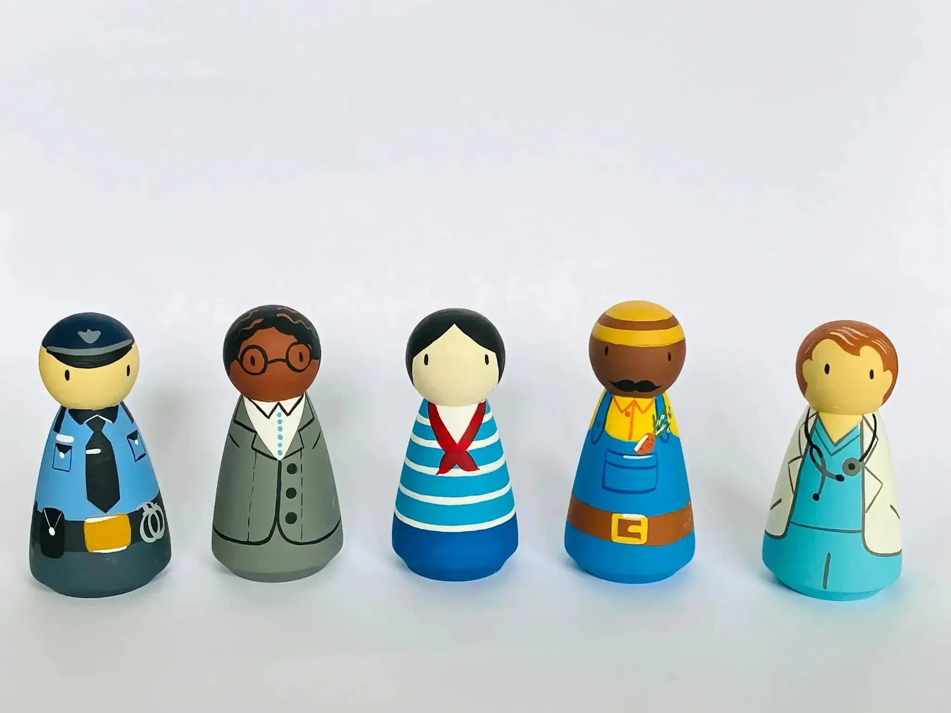 Wooden Peg Dolls Hand Painted For Creative Playtime Fun - ToylandEU