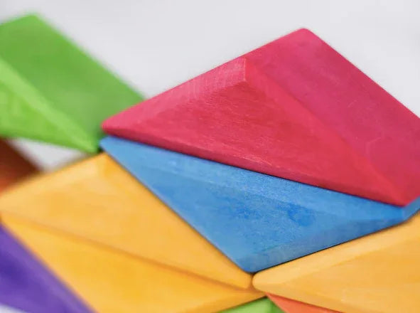 Wooden Rainbow Puzzle With 18 Colorful Pieces Round Frame - ToylandEU