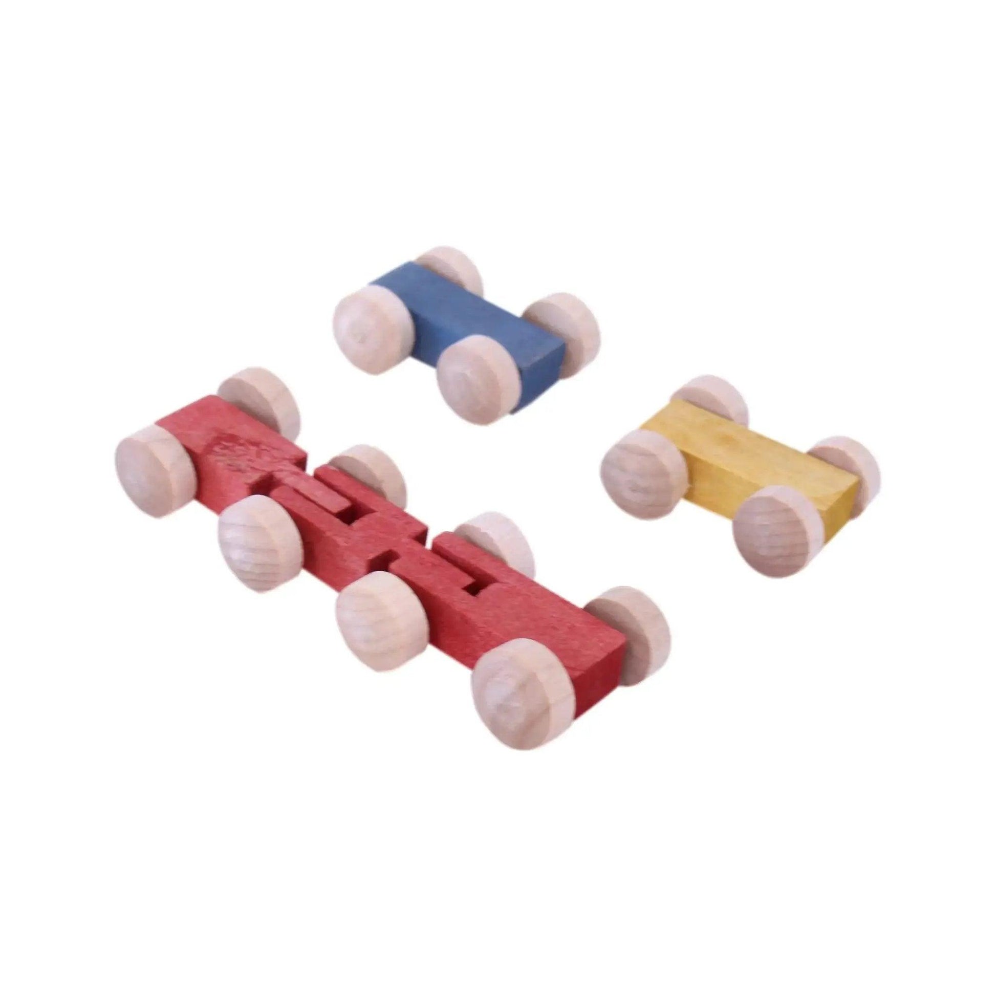 Amish-Made Mini Car Roller Wooden Toy, Pack of Cars Included -  ToylandEU™