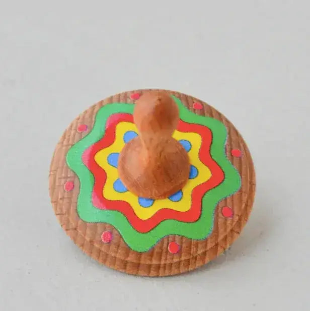 Ancient Wooden Spinning Top Toy With Balanced Inertia - ToylandEU