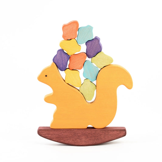Wooden Squirrel Acorn Balancing Toy Boosts Balance And Concentration - ToylandEU