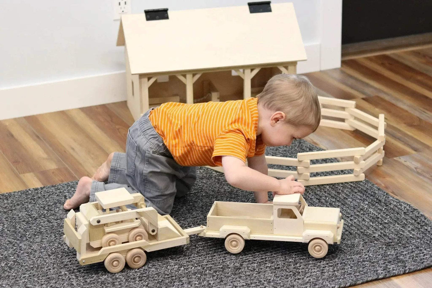 Wooden Toy Pickup Truck and Flatbed Trailer with Skidloader Set - ToylandEU