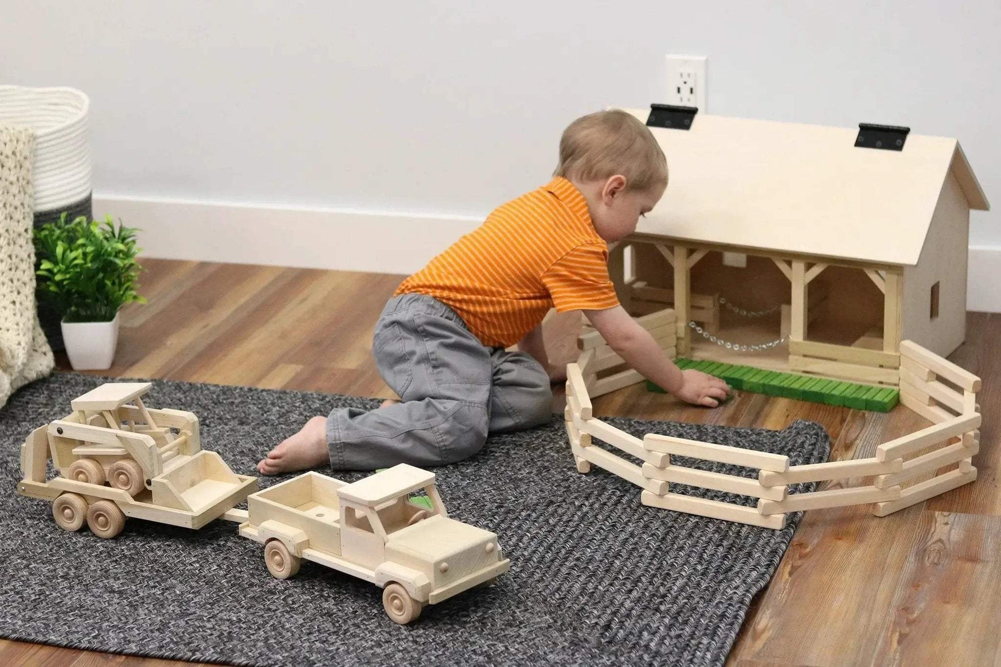 Wooden Toy Pickup Truck and Flatbed Trailer with Skidloader Set - ToylandEU