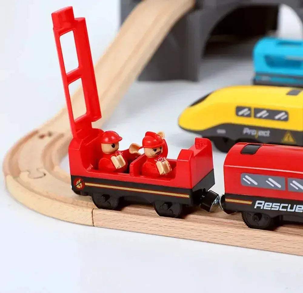 Wooden Train Set With Electric Engine For Kids Gift - ToylandEU