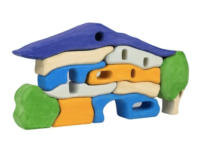 Wooden Puzzle House With 11 Colorful Blocks For Open Play - ToylandEU