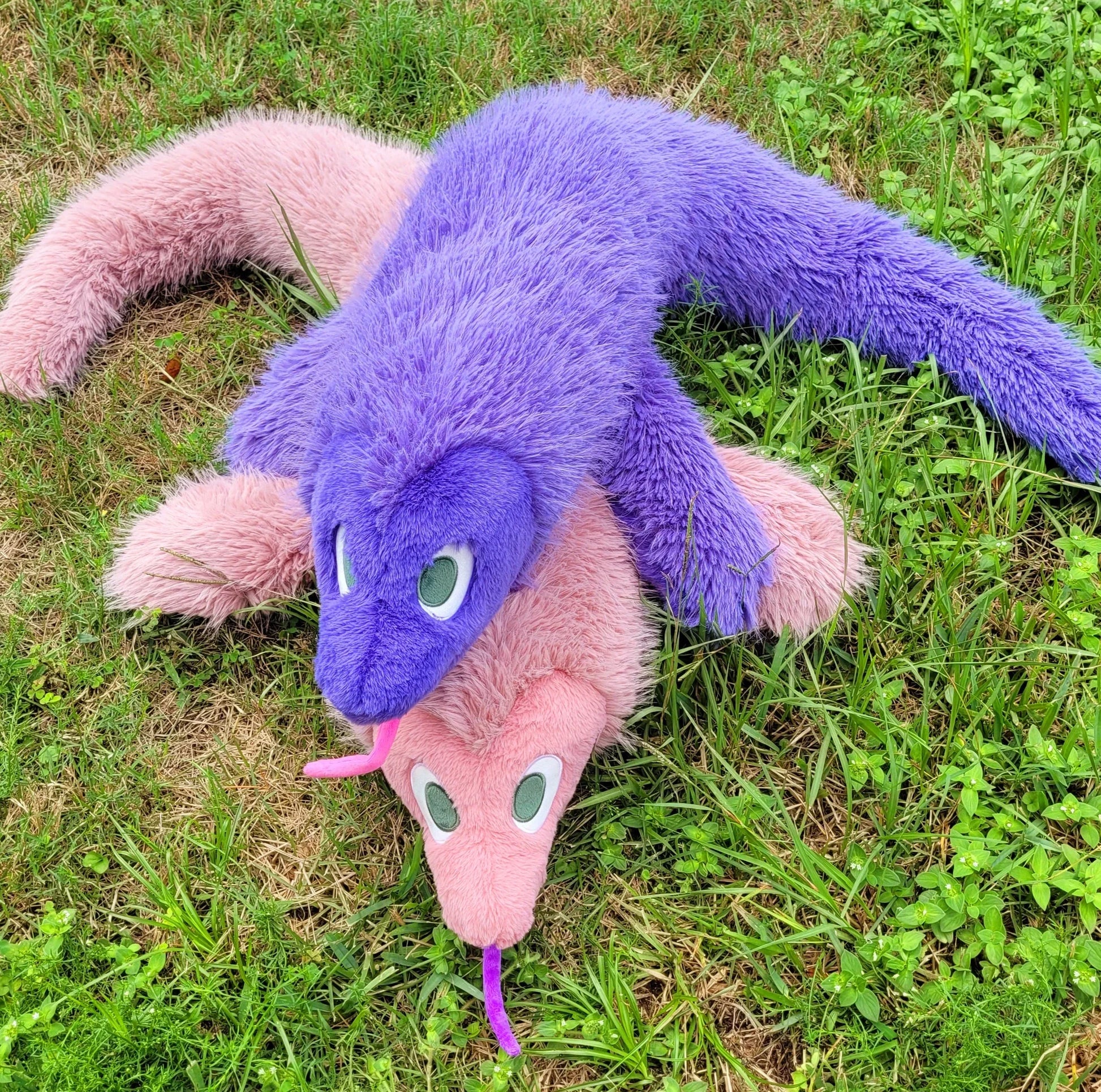 Wyrm on a String Plush - ToylandEU