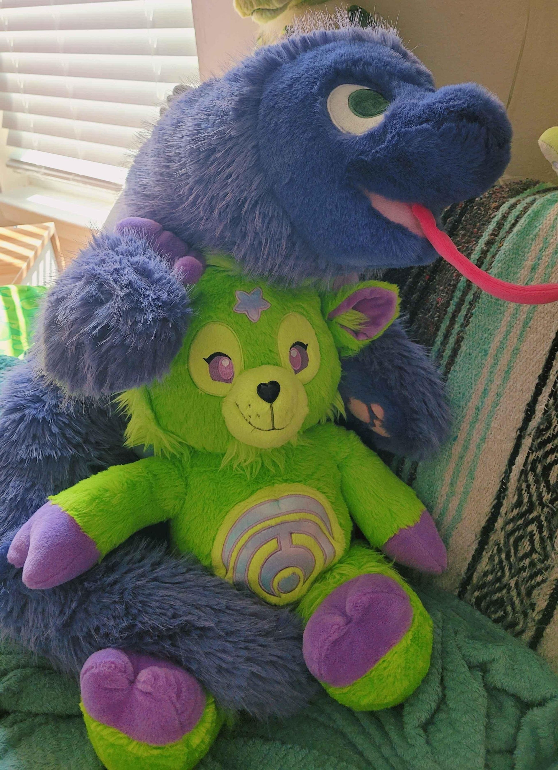 Wyrm on a String Plush - ToylandEU