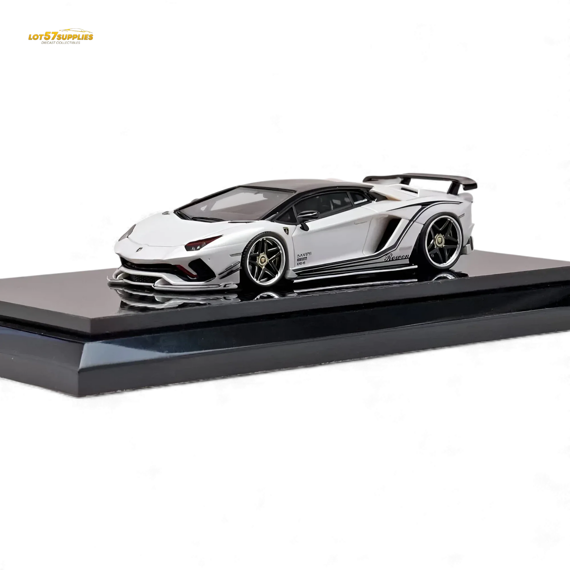 YM Model Lamborghini Aventador S Advance Edition Rowen White 1:64 - ToylandEU