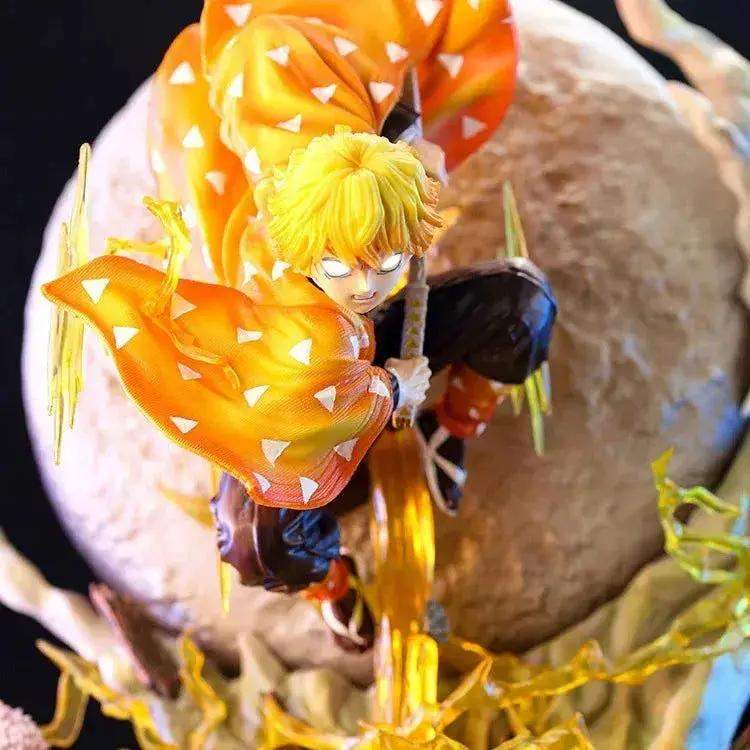 Zenitsu Agatsuma Demon Slayer LED Illuminated Figure Thunderclap Pose - ToylandEU