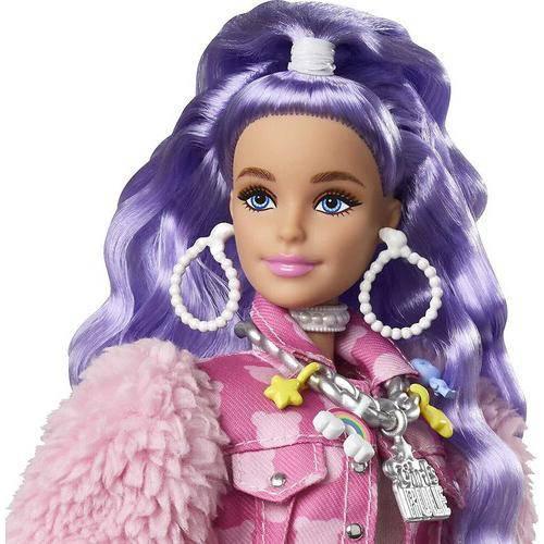 Barbie Extra Doll With Bold Fashion And Pet Companions - ToylandEU