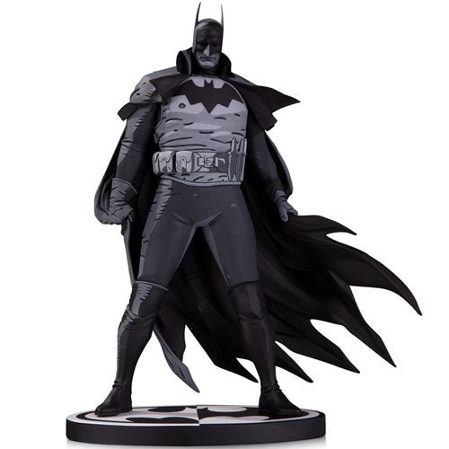 Batman Gotham By Gaslight 1:10 Scale Resin Statue Premium Detail