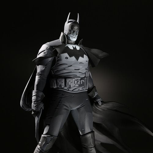 Batman Gotham By Gaslight 1:10 Scale Resin Statue Premium Detail