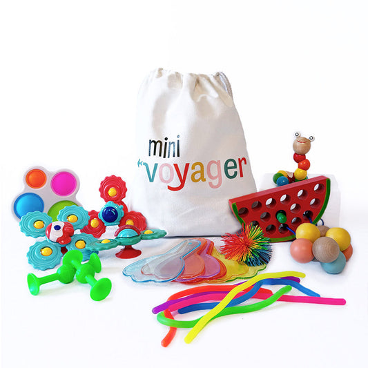 Beginning Play Jetsetter™ Activity Kit