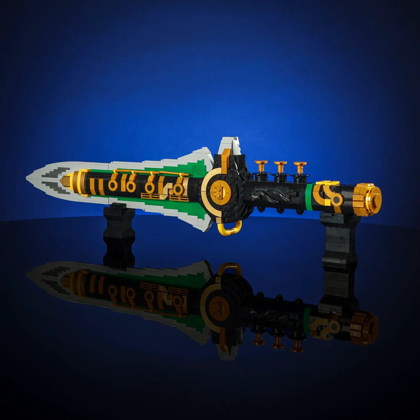 Life-Sized Dragon Dagger - Bricker Builds