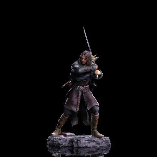 Aragorn Lord of the Rings Statue with Dynamic Pose