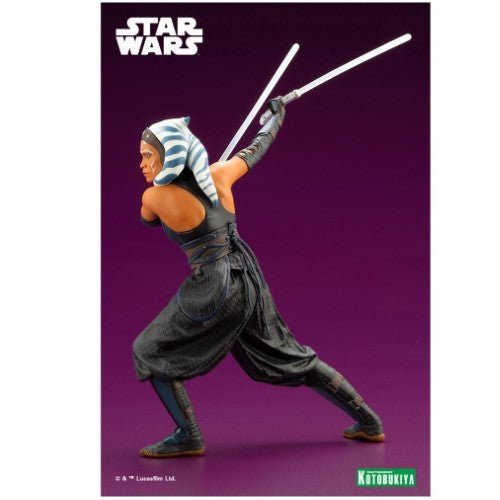 Ahsoka Tano Star Wars Statue With Magnetic Feet Display