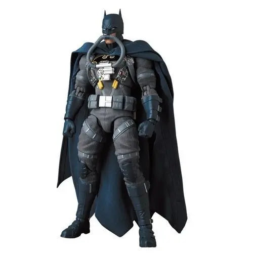 Batman Hush Stealth Jumper MAFEX Action Figure With Fabric Cape
