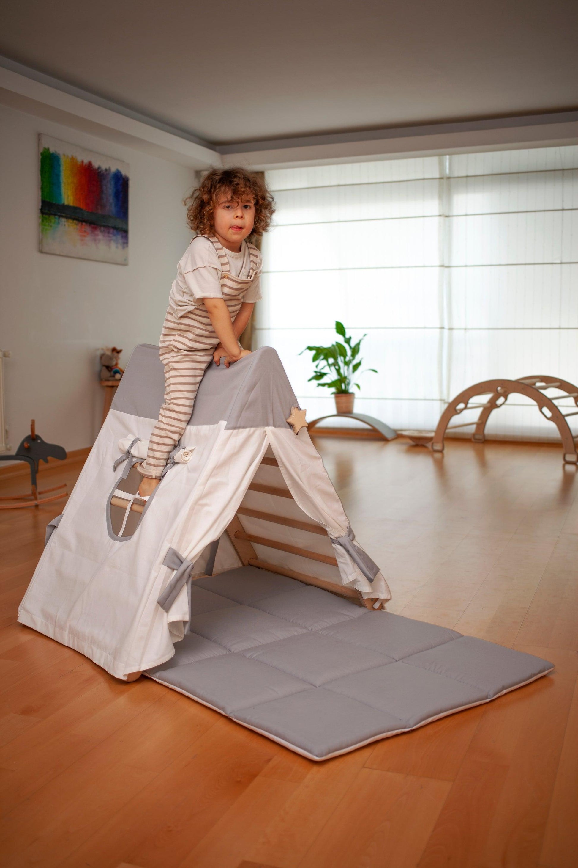 Tent Cover and Play Mat Set for Climbing Triangle - Montessori Toy for Developing Motor Skills and Coordination - ToylandEU